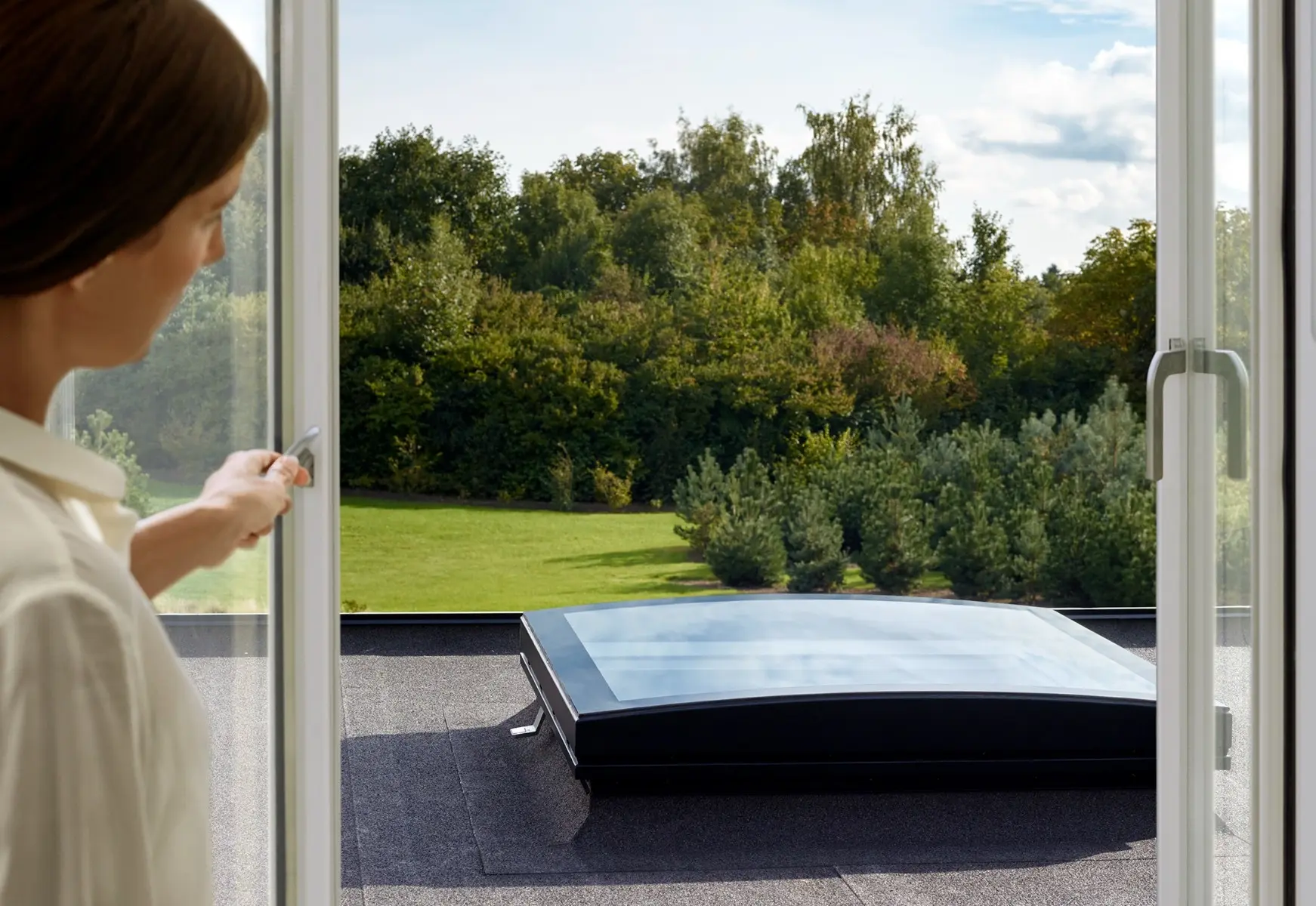 Velux platdakraam op zonne-energie
